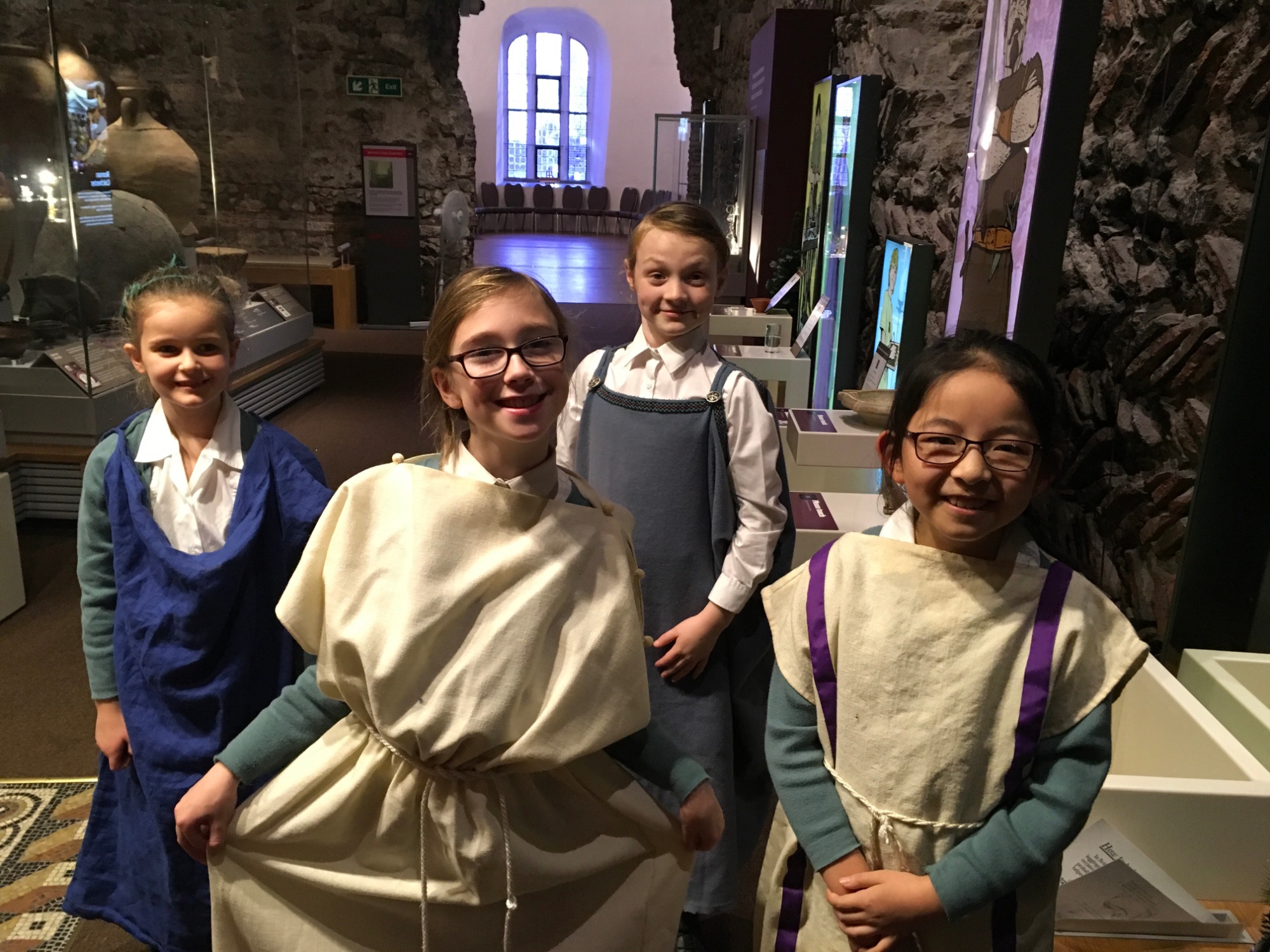 Year 4 pupils dress up in Roman togas