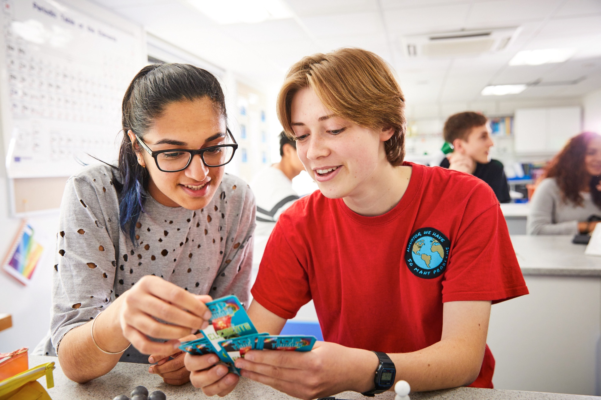 Image of students to illustrate link to 'Sixth Form' page
